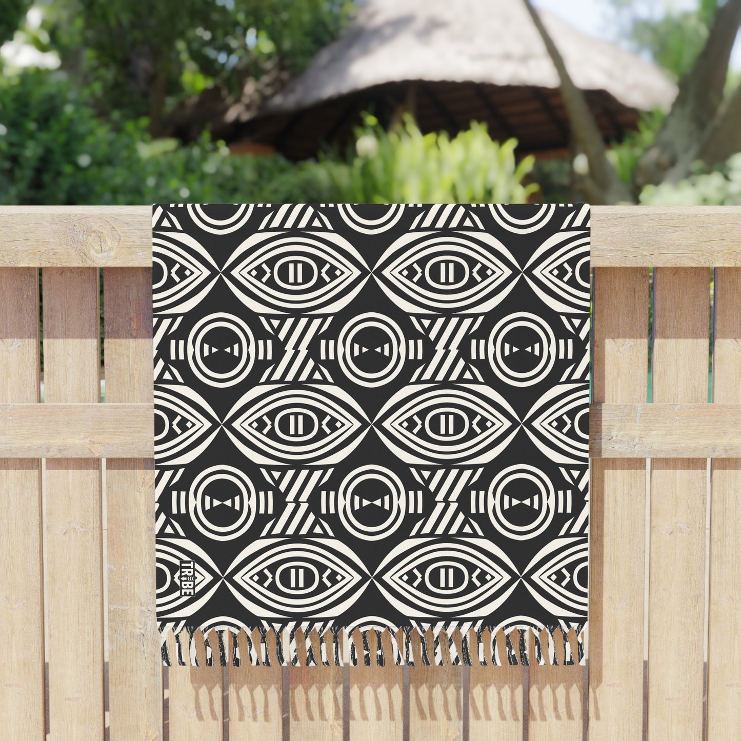 ALL EYES ON ME Sarong - Onyx