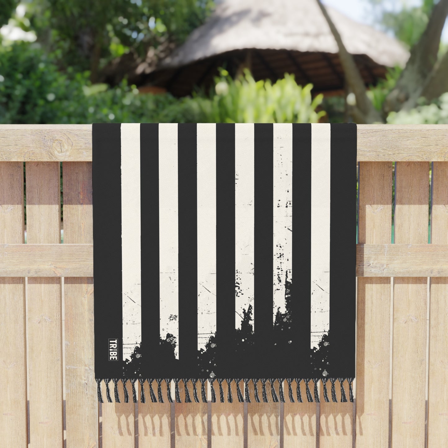 BARS & STARS Sarong - Onyx & Bone