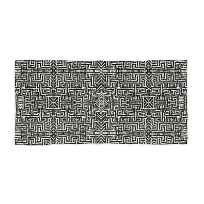 LABYRINTH Beach Towel - Onyx